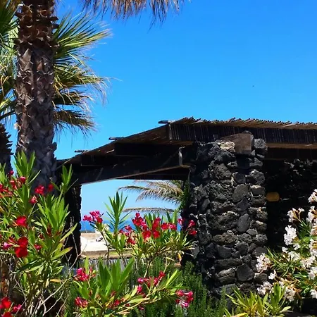 度假居 Dammuso U Sarduni *