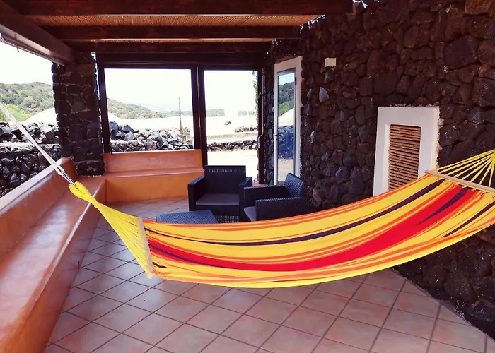 Dammuso U Sarduni Nyaraló